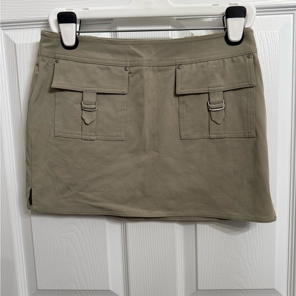 Express NWT Stretch Front Pockets Micro Mini Skirt Khaki Tan Women's Size 6 - Picture 1 of 7